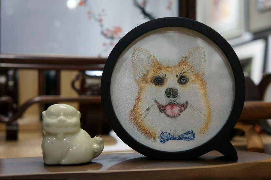 Corgi Portrait Round Silk Embroidery Table Screen