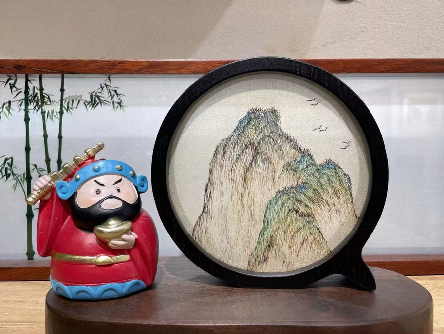Mountain Landscape Round Silk Embroidery Table Screen